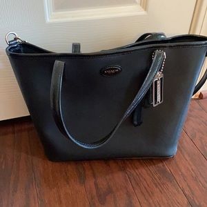 Coach purse (includes crossbody strap)